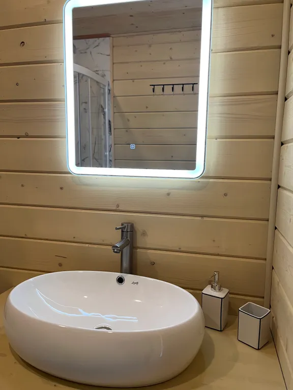 Хюгге Микли