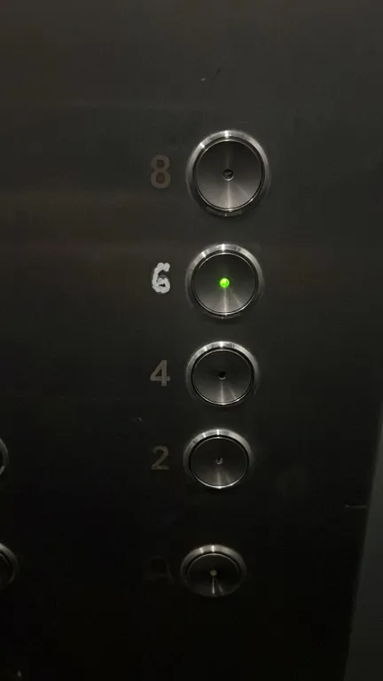 Апартаменты в центре с восхитительным видом на море