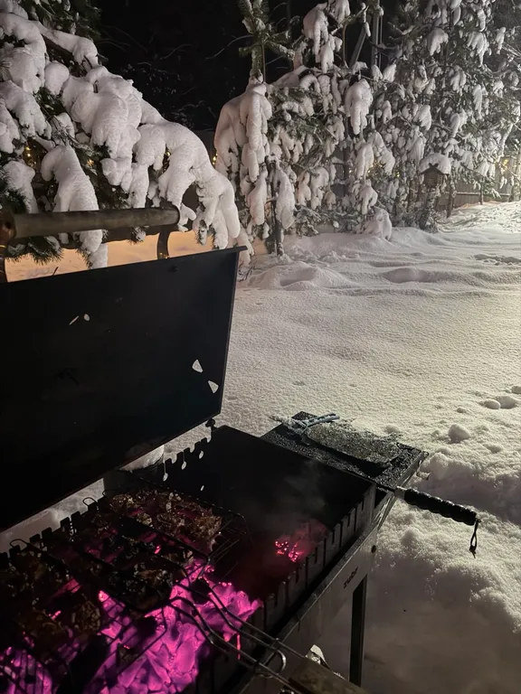 Гостевой дом Романтика с банным чаном на территории минибазы отдыха