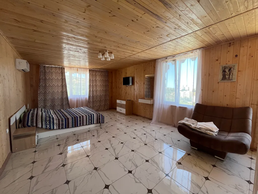 Просторные апартаменты 170 кВ м с 2 озерами и лаунж зоной