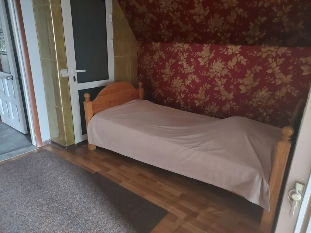 Дом в центре (макс количество гостей - 5 чел.)