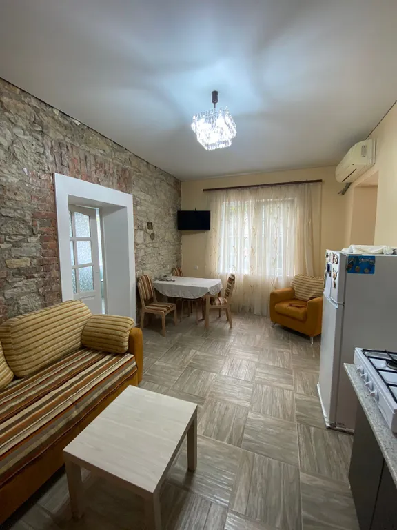 Квартира 2-комнатная Квартира — Сухум