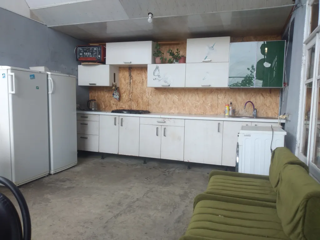 Комната с видом на море