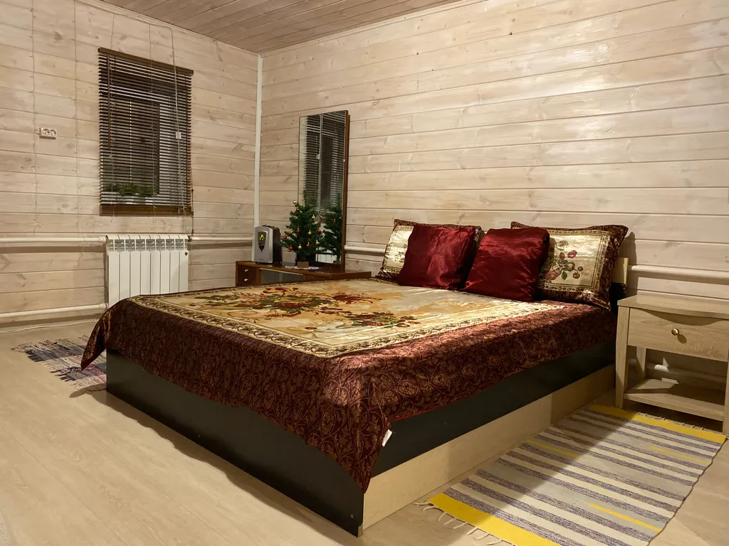 Коттедж Уютный дом в черте города — аренда посуточно в Наро-Фоминск