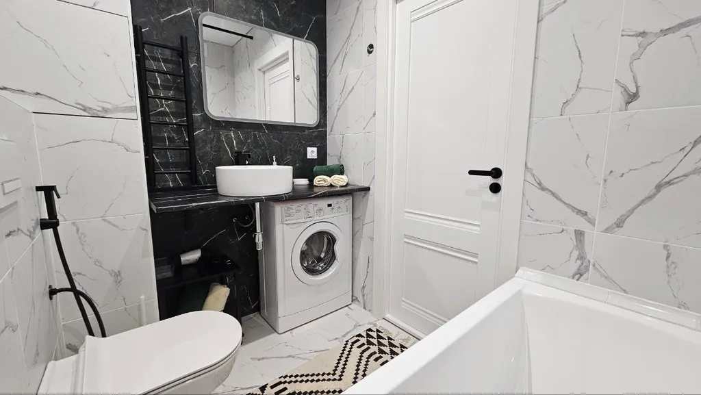 Современная квартира в городе-курорте