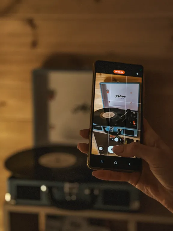 Дом с душой у соснового леса