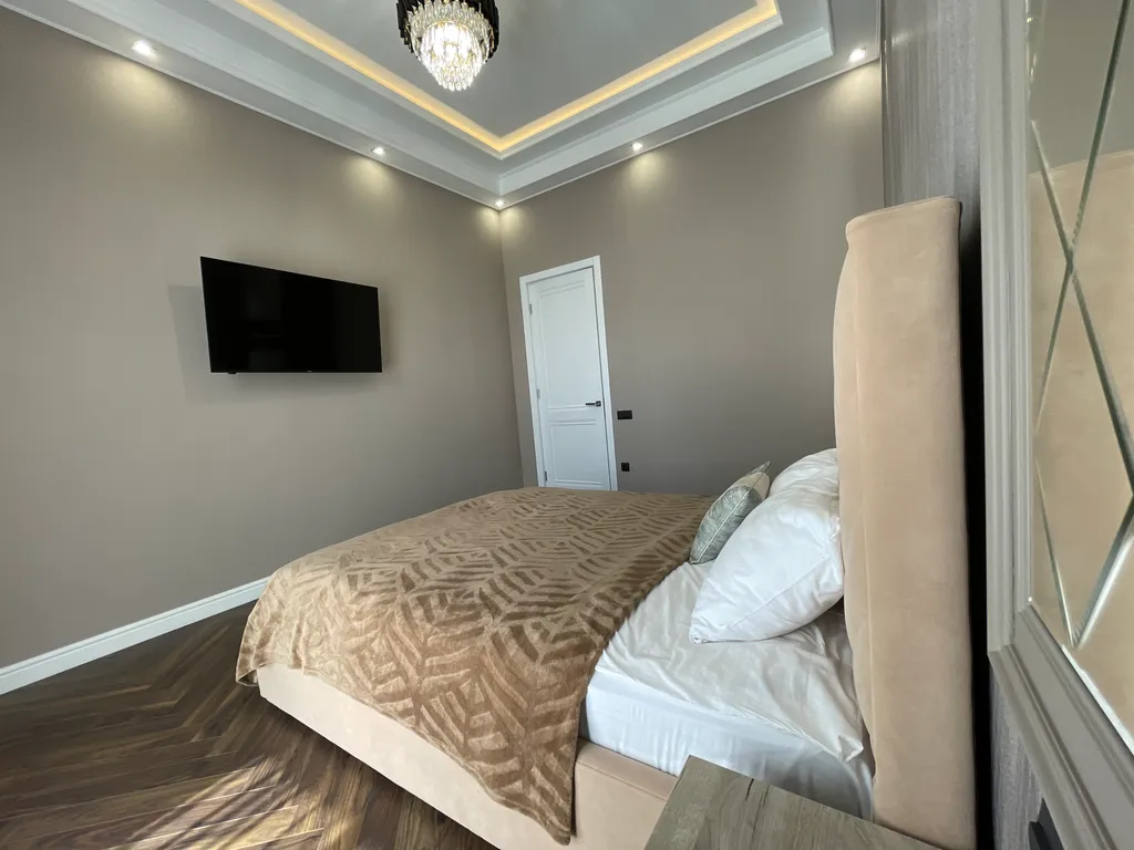 Новые апартаменты 1 береговая ЖК Изумрудный Город