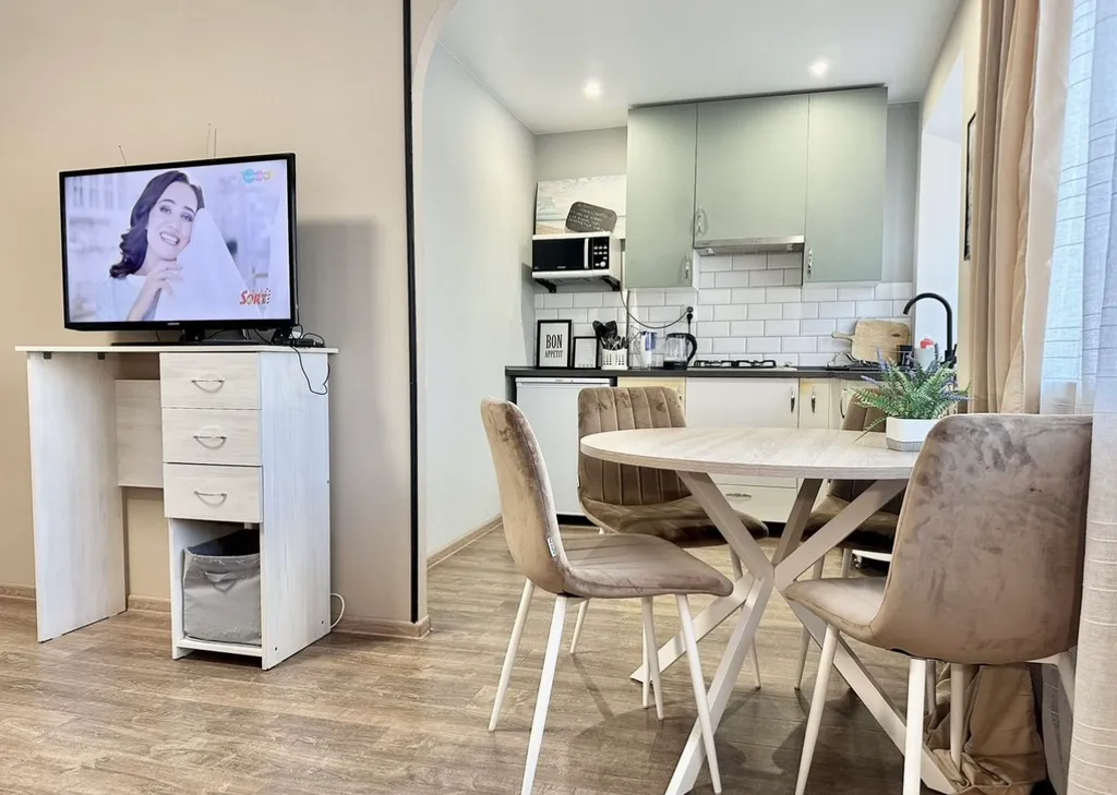 Комфортабельная 2-комнатная квартира в самом центре у ЦУМа