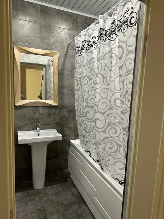 Рад каждому гостю как родному