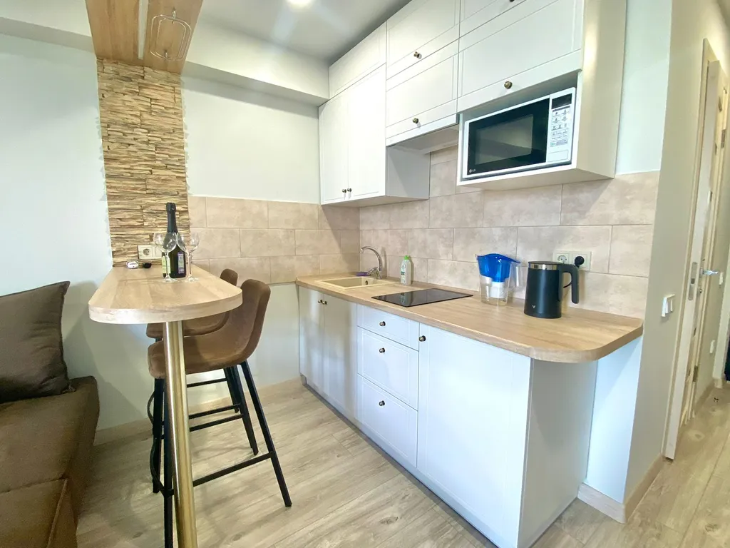 Квартира Апартаменты с бассейном у моря — аренда посуточно в Севастополь