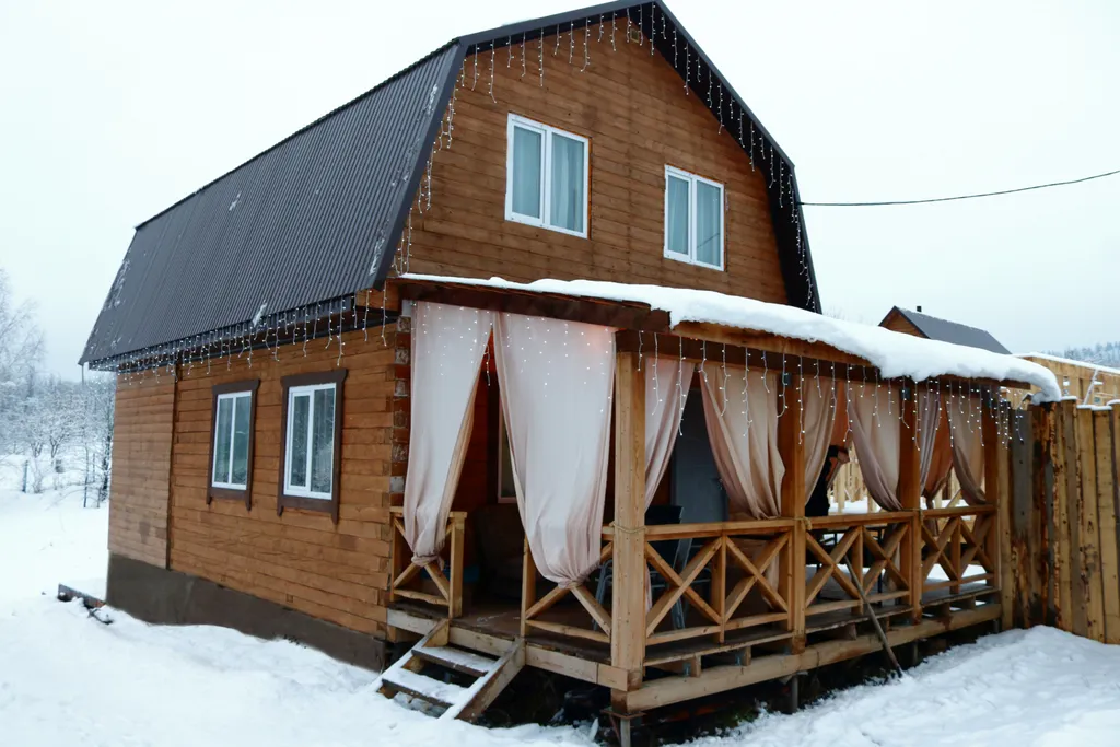 Коттедж с чаном и баней у реки в Красном Ключе