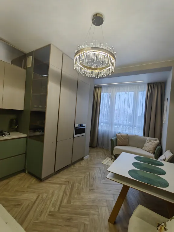 Туристический центр города, амаленау, зоопарк, рыбная деревня