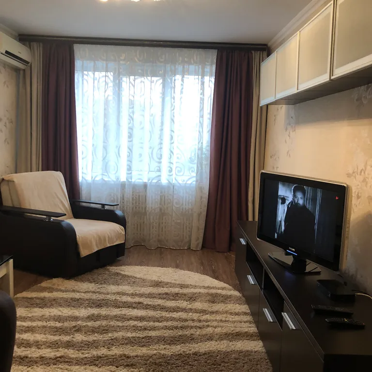 Просторная комфортная квартира — аренда посуточно в Мичуринск