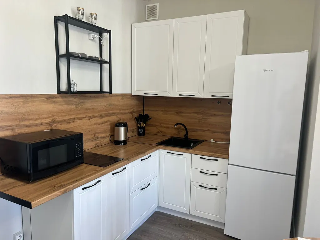 383 Евротри 2 санузла с бассейнами на 5 человек