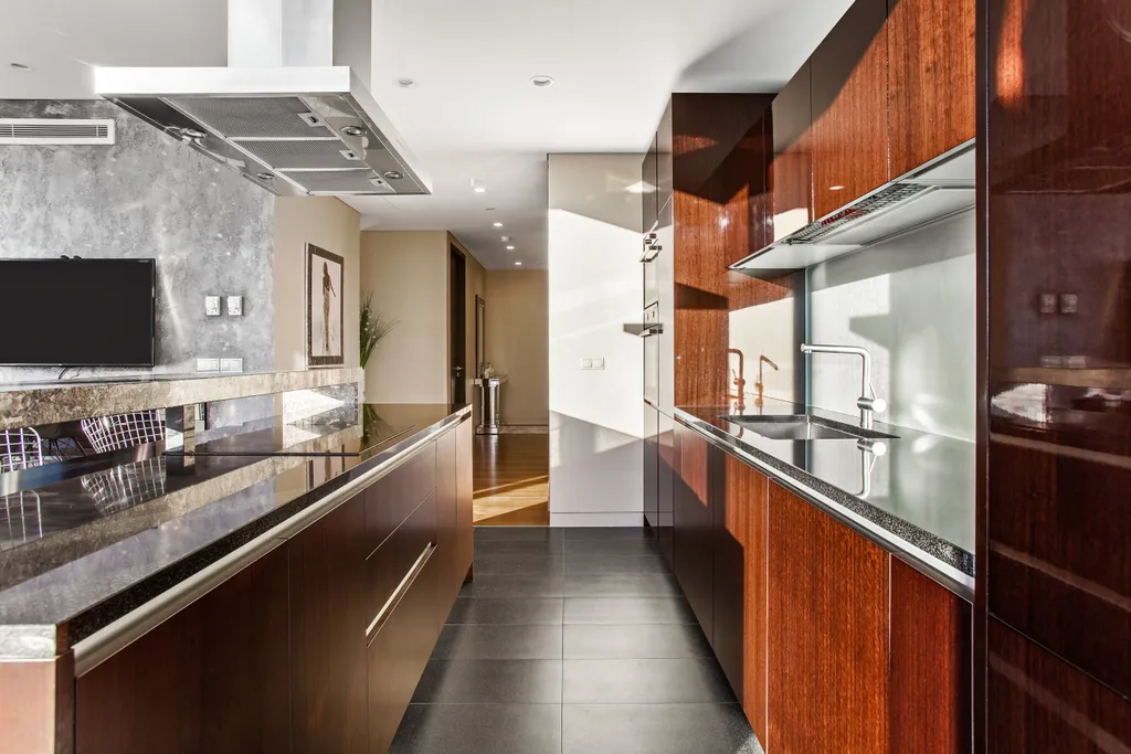 Стильный угловой апартамент в башне Око Москва-сити