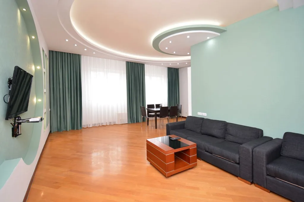 Уютная трёхкомнатная квартира в центре города