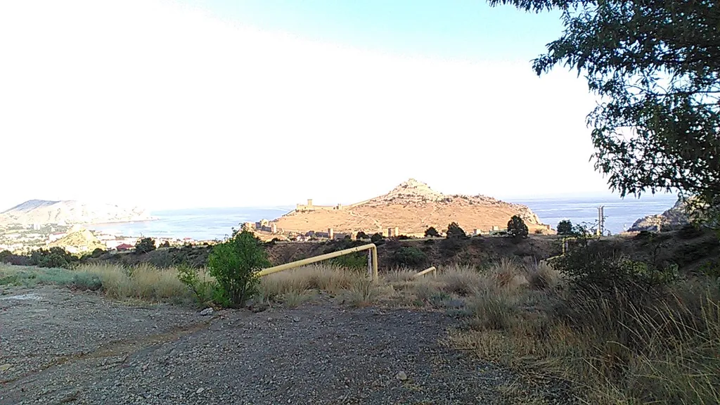 Уютная квартира рядом с крепостью и морем