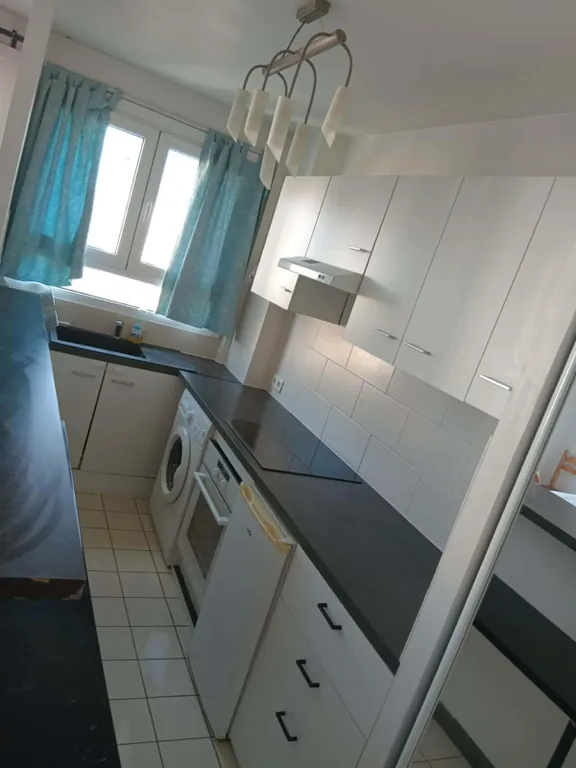 Хорошая квартира 75012 в безопасном районе