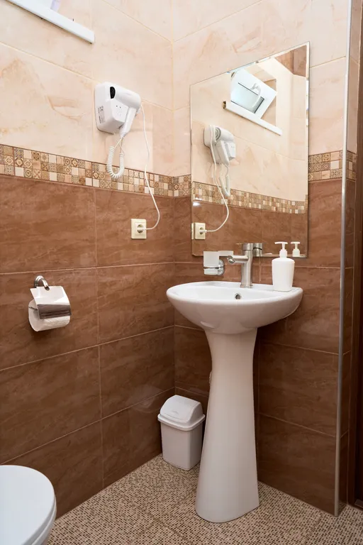 Квартира Квартира Трёхместный номер комфортный с 1 двуспальной кроватью и 1 односпальной — Кучугуры