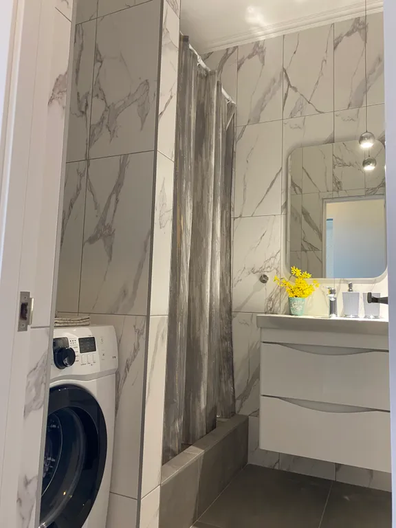 Красивый вид, дизайнерский ремонт