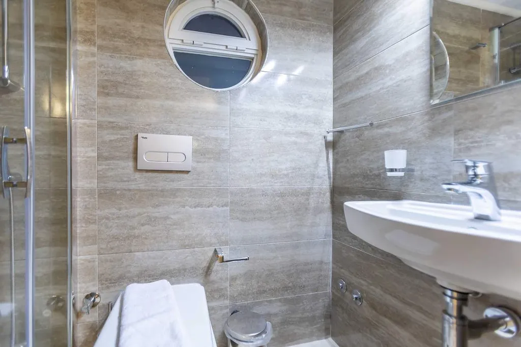 Вилла с видом на море