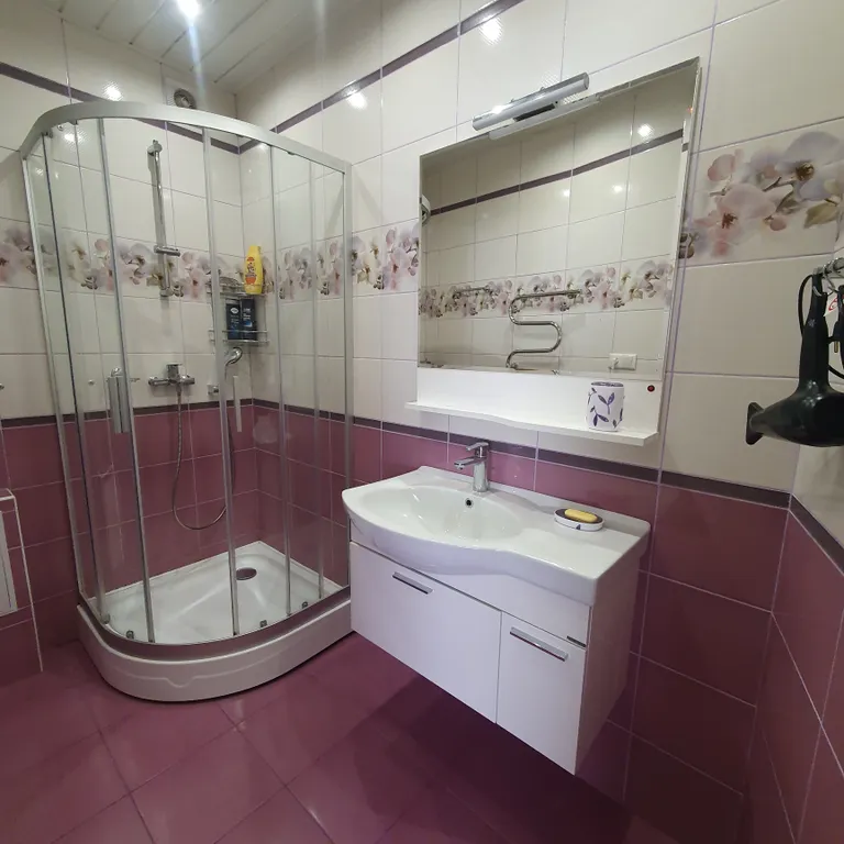 Просторная квартира в центре города с видом на парк