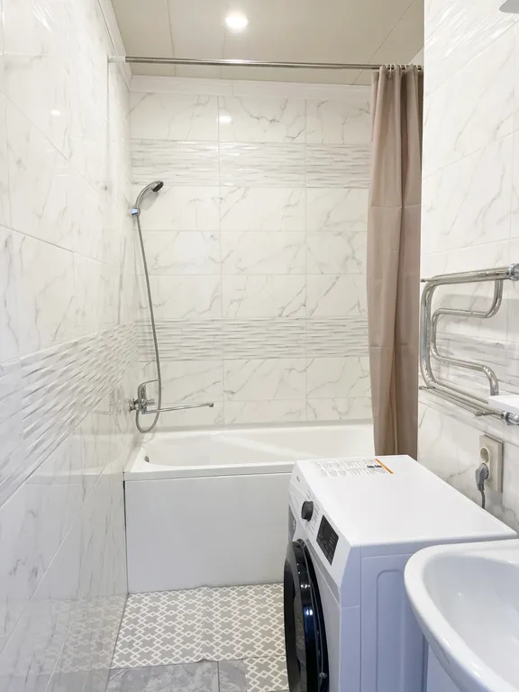 Новая чистая квартира в самом центре города