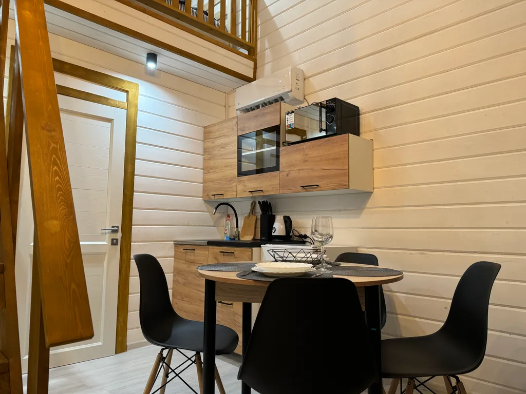 Коттедж Уютный домик барн хаус с сауной — Горный Щит