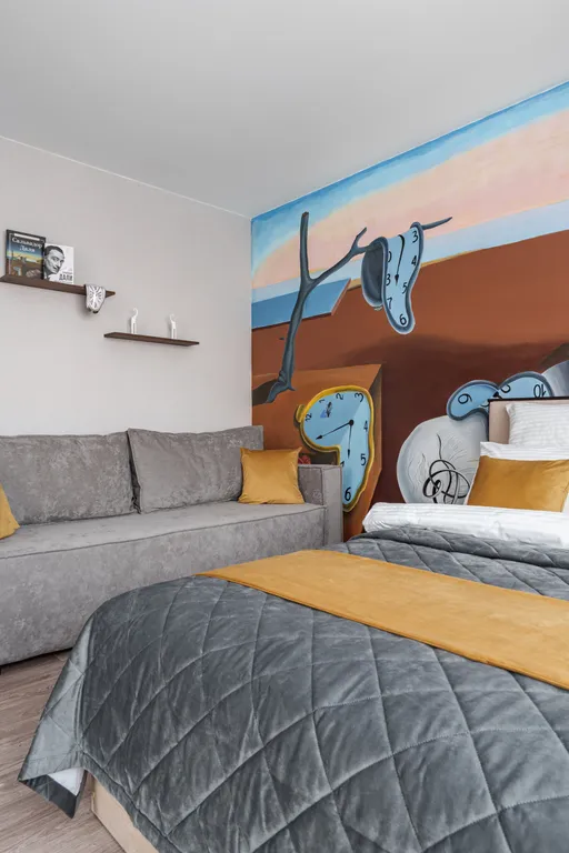 Квартира Дизайнерская 2-комнатная квартира одного художника — Красноярск