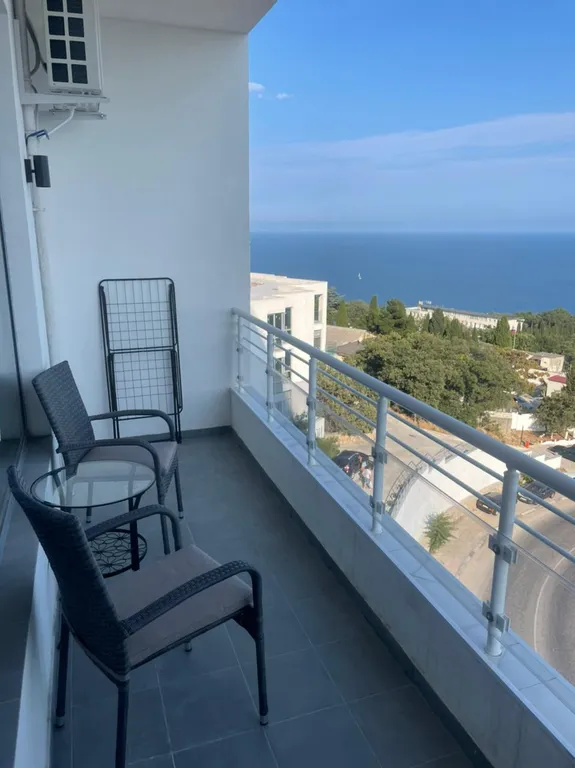 Квартира Уютная студия c видом на море в ЖК Ласточкино гнездо — аренда посуточно в Гаспра