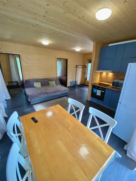 Уютный дом для семейного отдыха с баней и детской площадкой