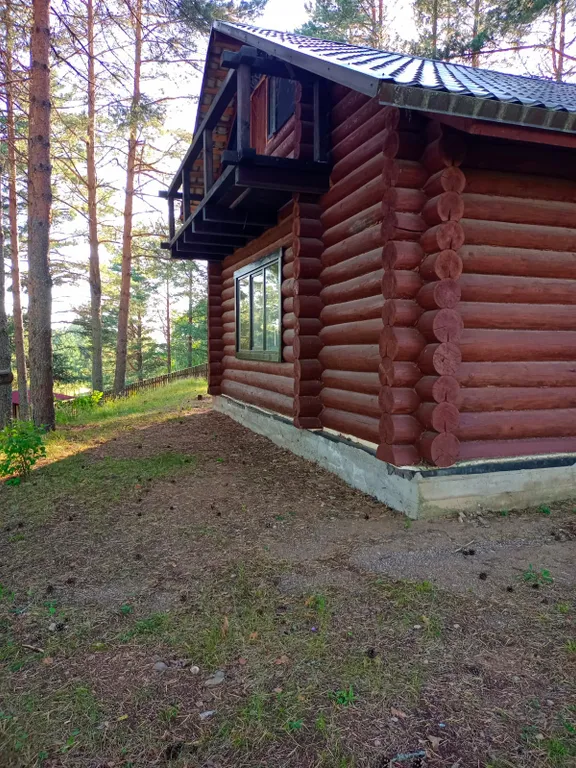 Домик на горе