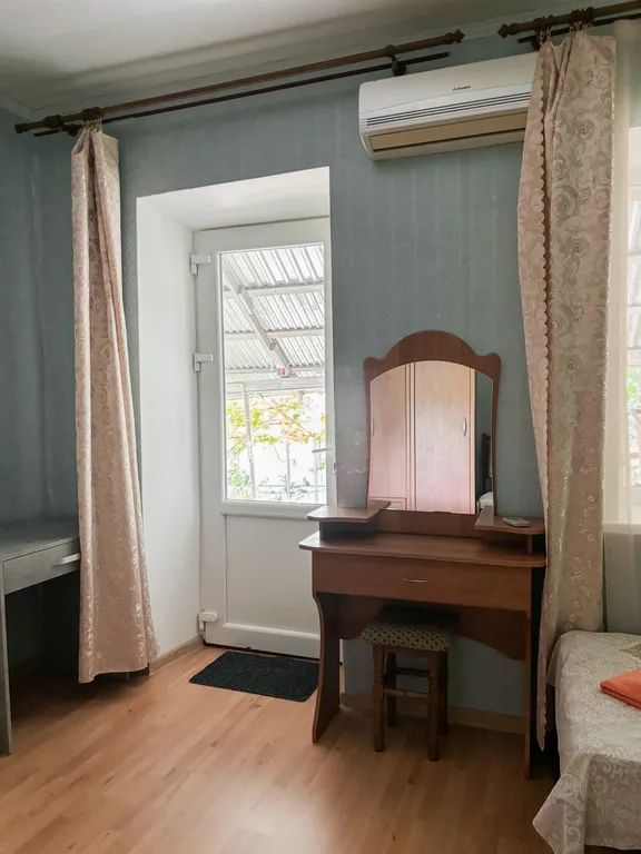 Коттедж Дом с отдельным двором в зелёной зоне — Кацивели