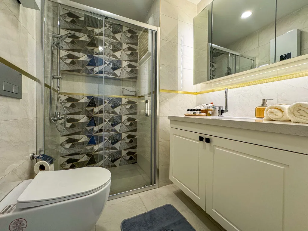 Elize апартамент, море и ритм города