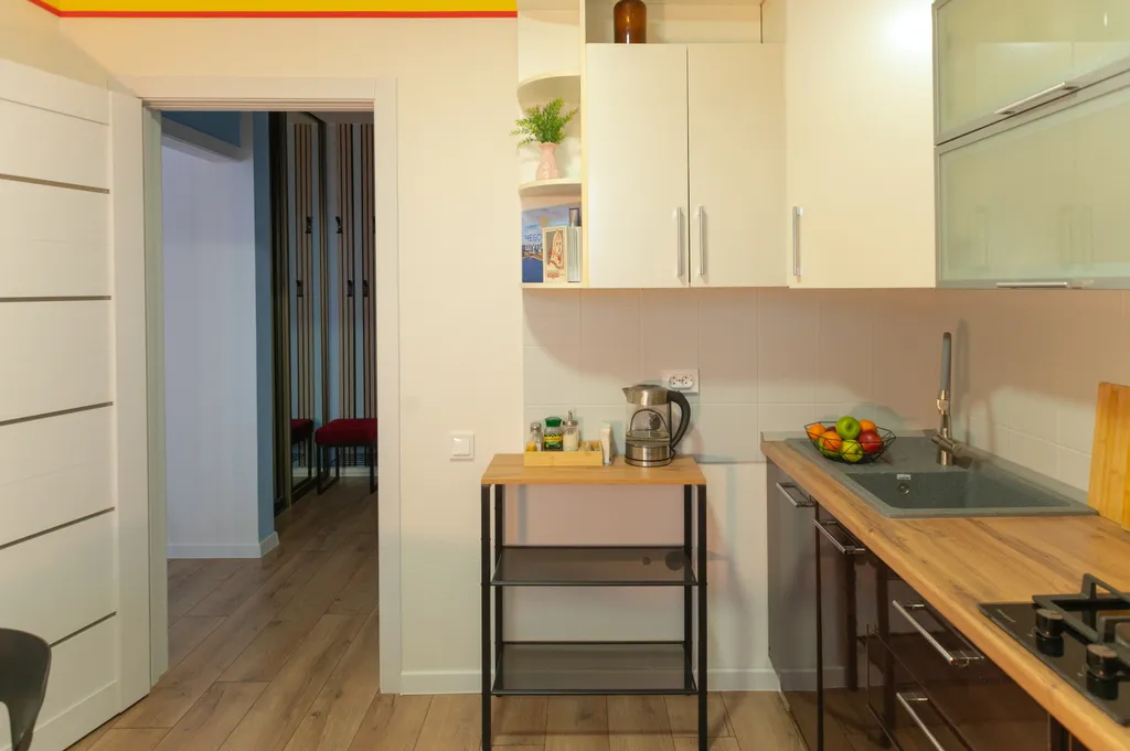 Родное Место в центре, рядом Залив, РКБ, парк Амазония