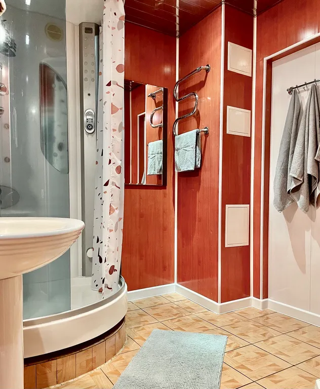 Уютная 2-комнатная квартира в спальном районе