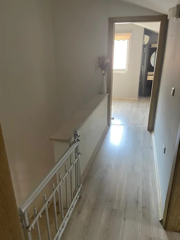 Апартамент с бассейном во дворе в райском уголке Ичмелера