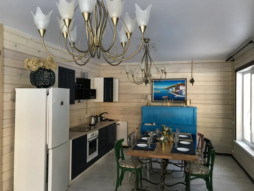 Дом синь-камень