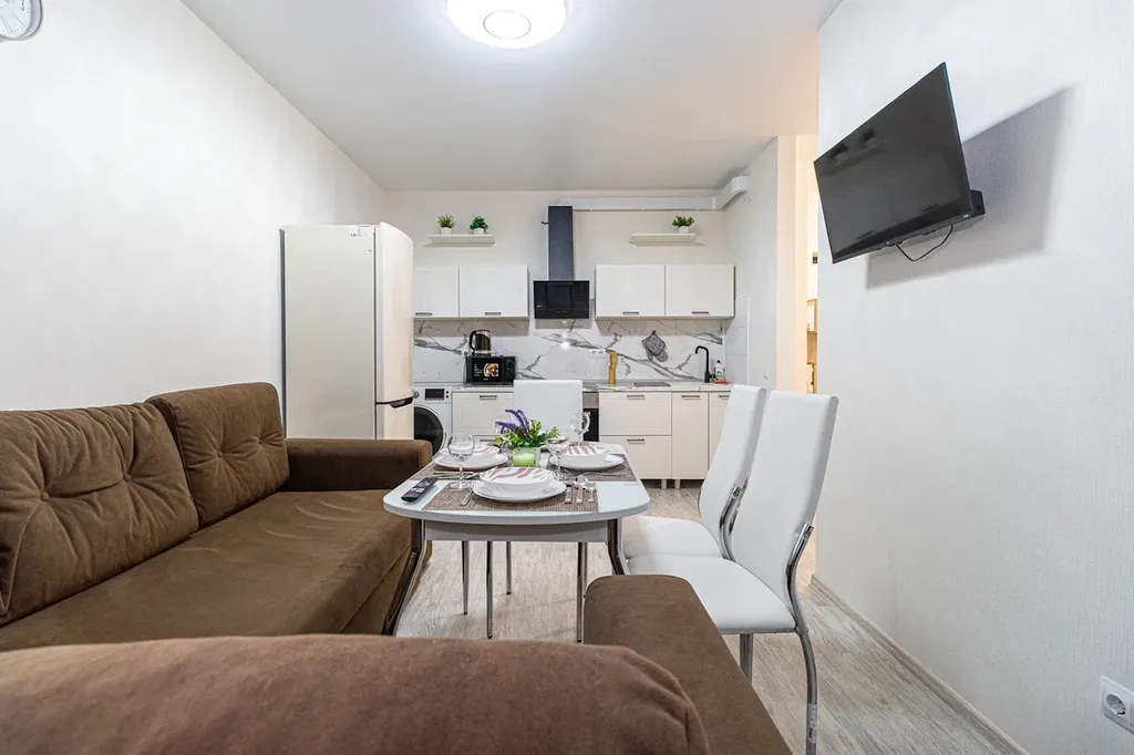 Квартира Квартира Семейная 3-комнатная в ЖК Новые сезоны — Краснодар