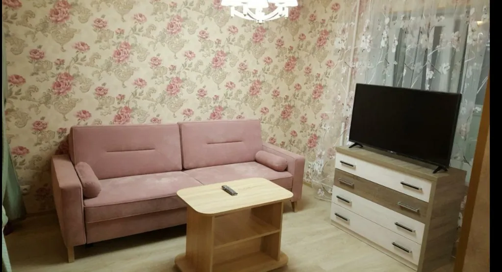 Studio on Karla Marksa