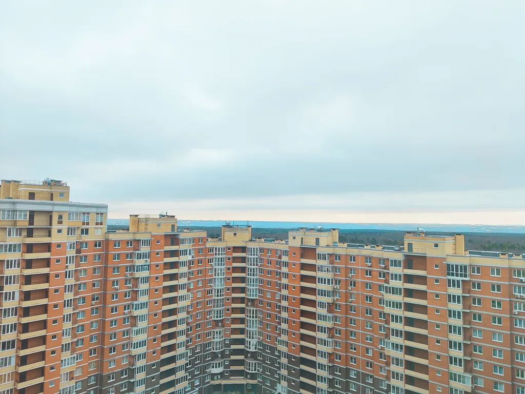 Квартира-студия в стиле лофт с панорамным видом