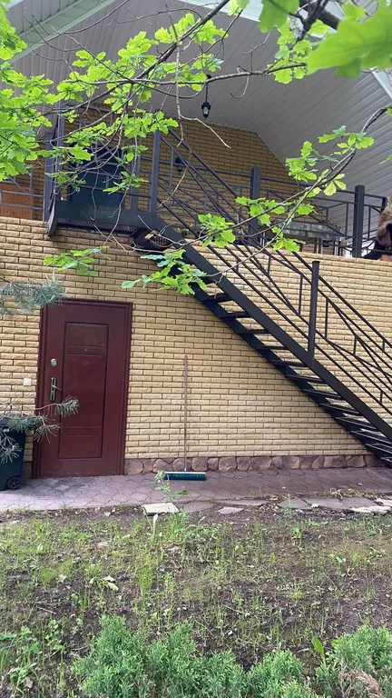 Коттедж Уютный домик в лесу — Дубровки