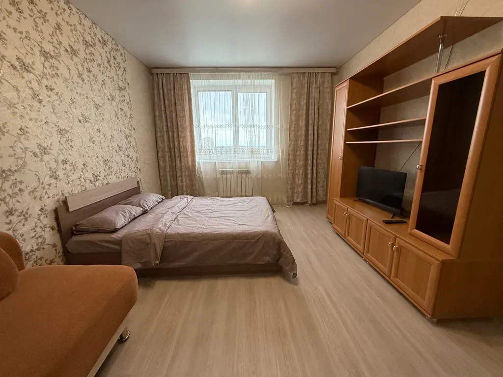 Просторная однокомнатная квартира — аренда посуточно в Тамбов