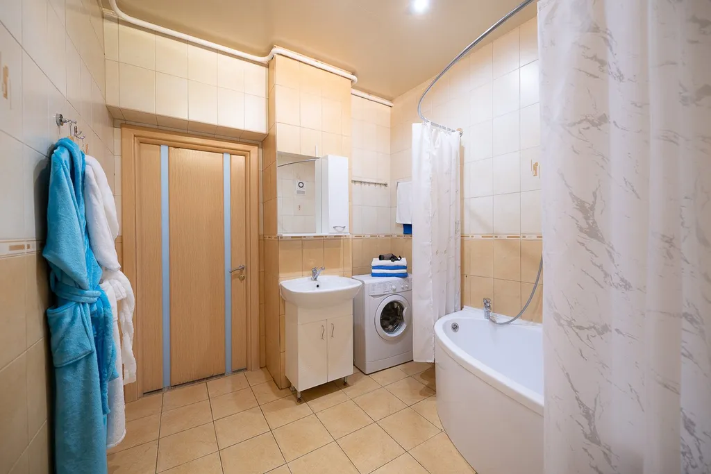 На площади Революции