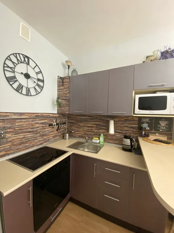 Уютная большая квартира-студия