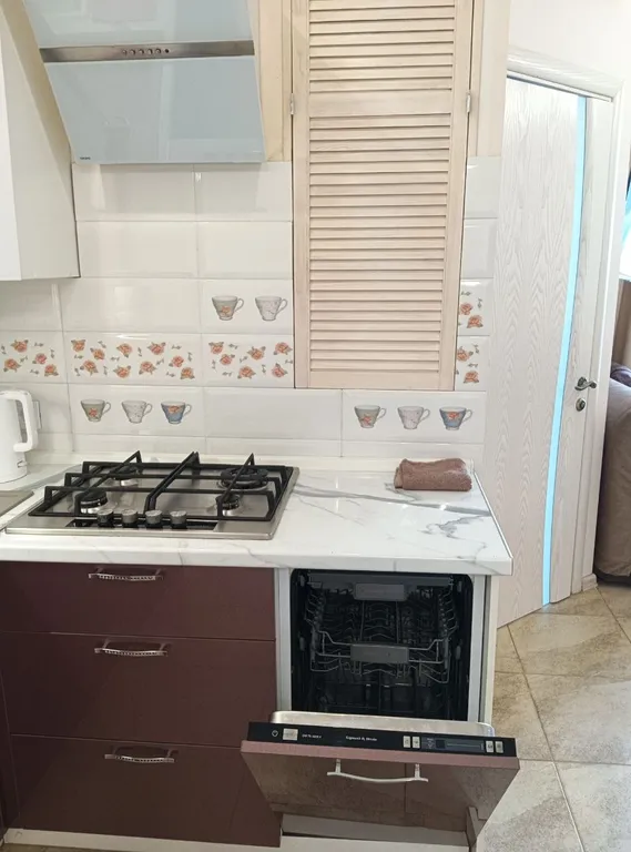 Квартира Квартира рядом с морем трёхкомнатная евро — Адлер