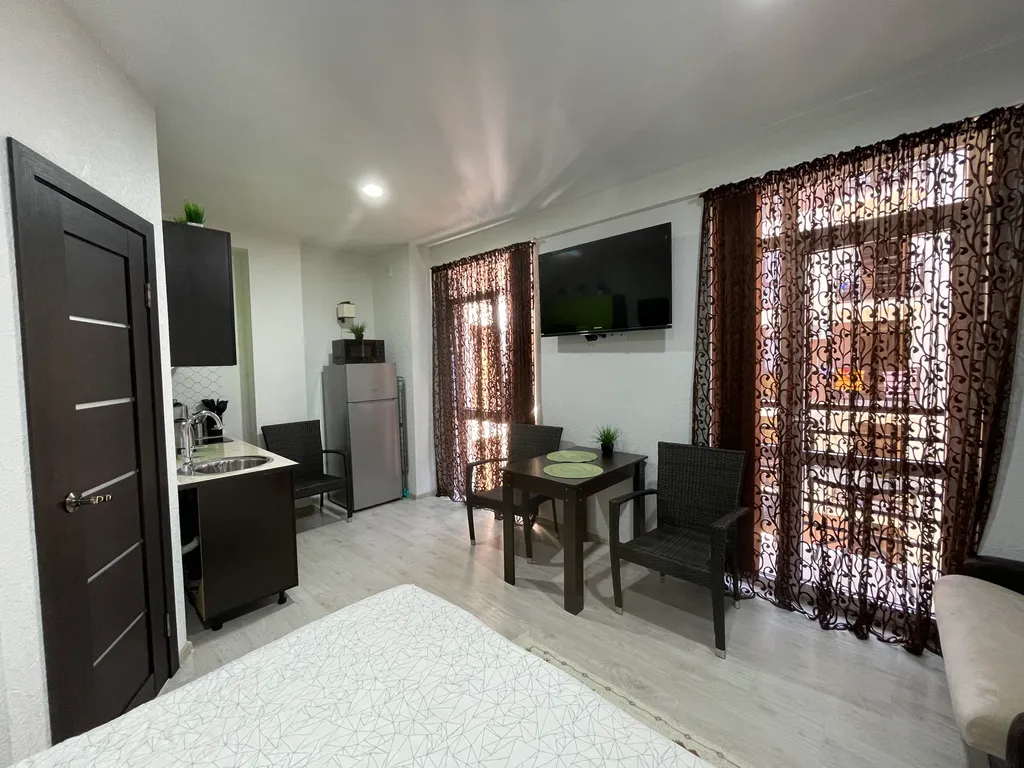 Квартира Квартира Уютная светлая студия в ЖК — Сириус