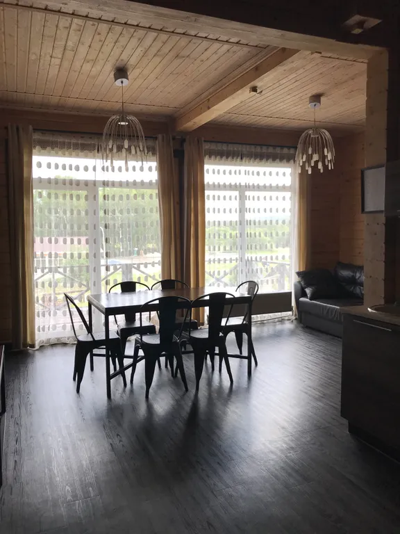 6-ти местный апартамент с 2 отдельными спальнями в Солнечной долине