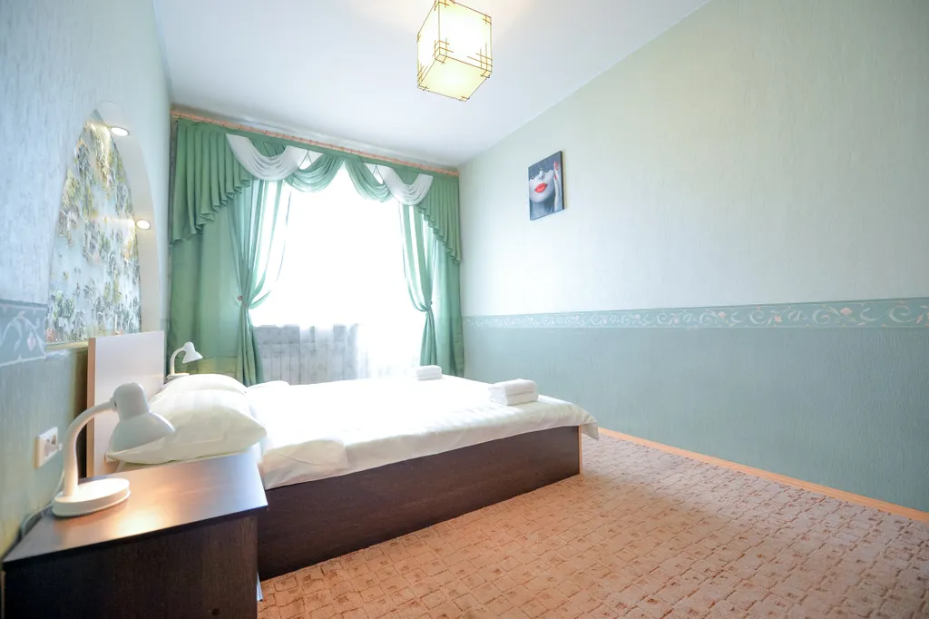 На арбате с тремя кроватями