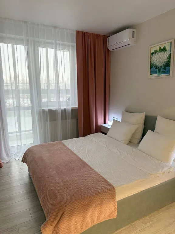 Квартира Двухкомнатная квартира у озера в центре Краснодара — Краснодар